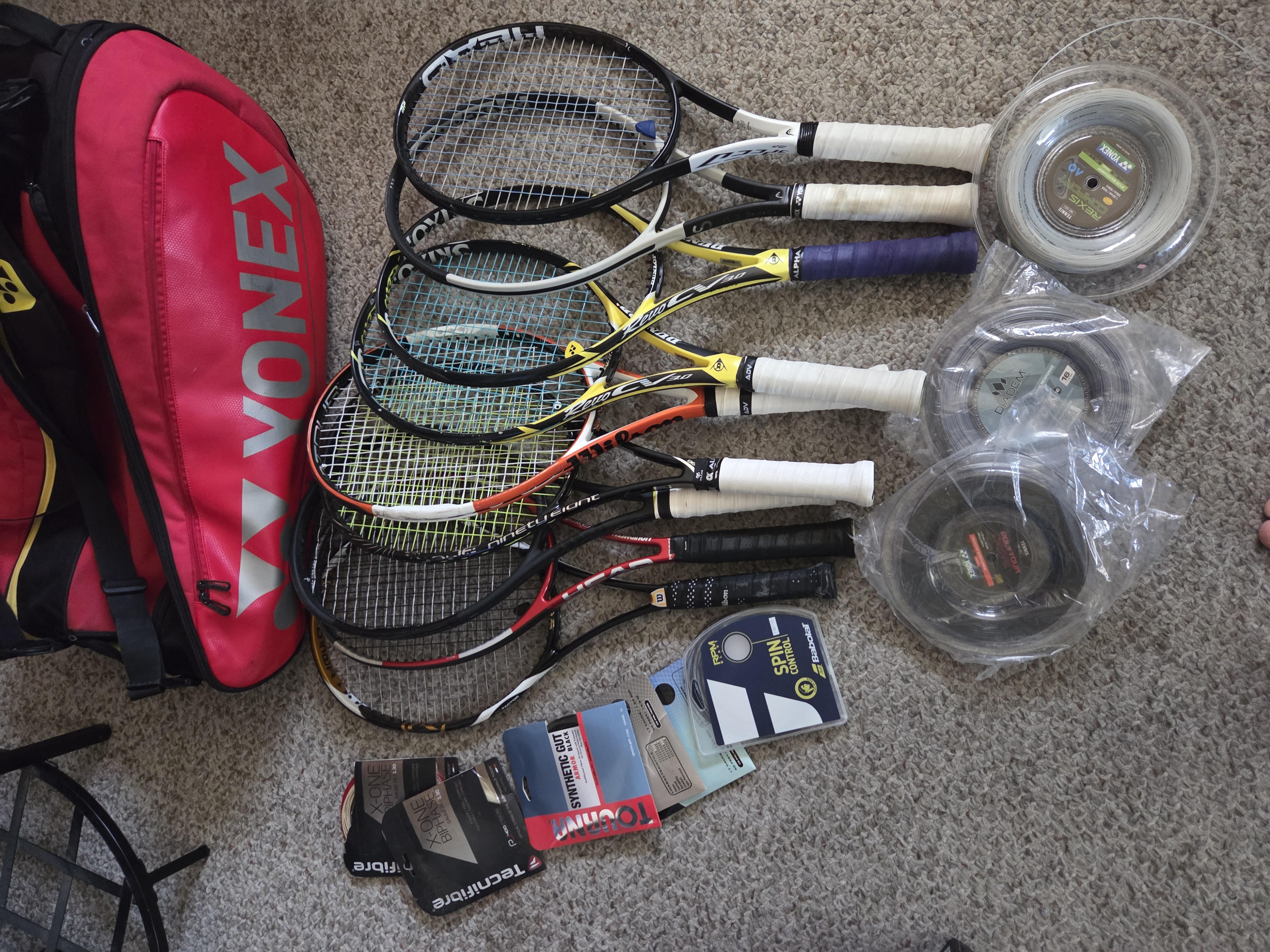 2021 Wilson Blade — image 1 of 1